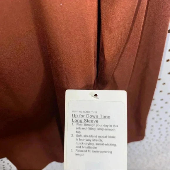 Lululemon Up for Down Time Long Sleeve NWT - Picture 7 of 7